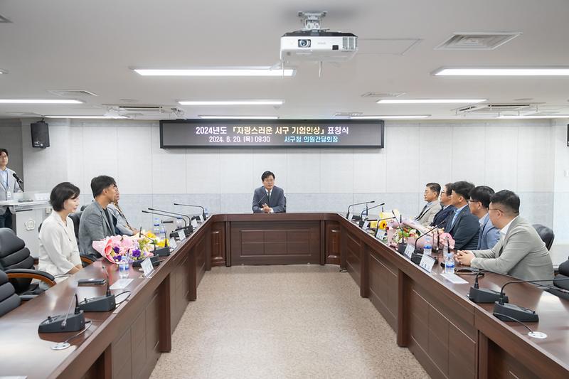 Young-9266.jpg 이미지