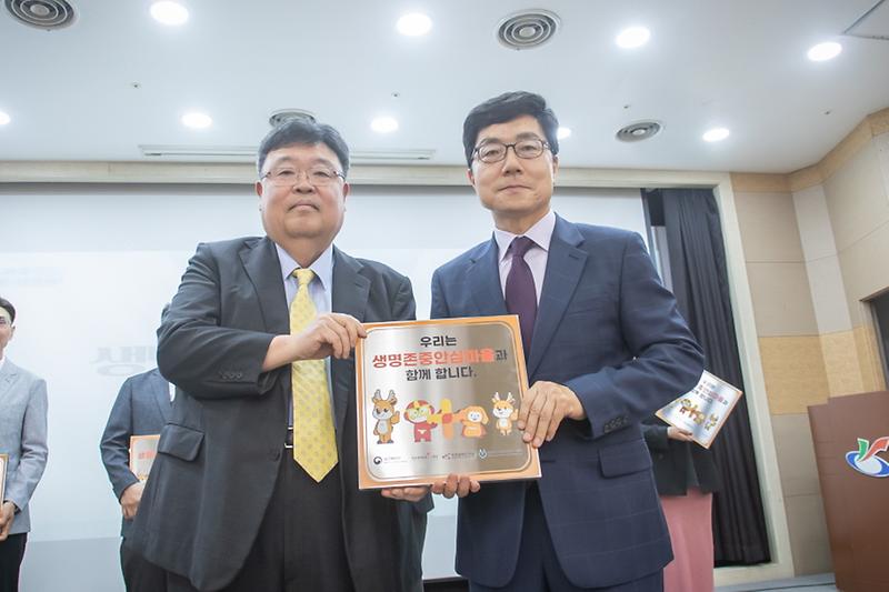 Young-9351.jpg 이미지