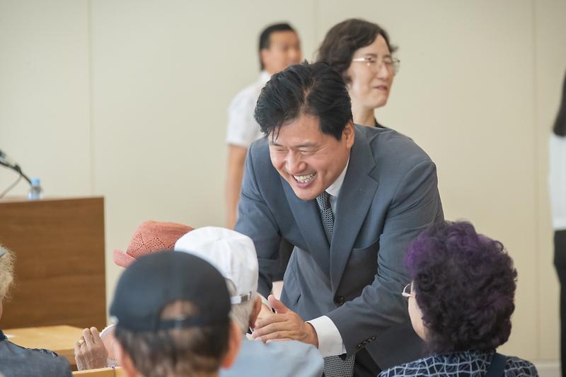 Young-9458.jpg 이미지