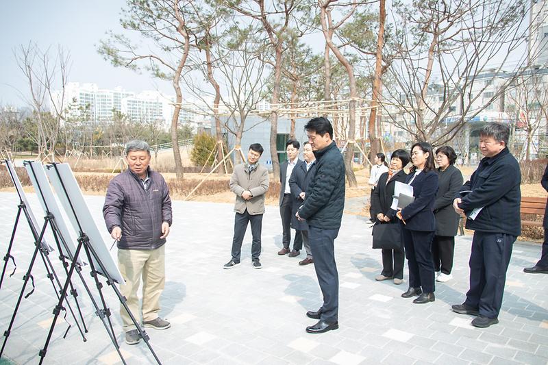 Young-9555.jpg 이미지