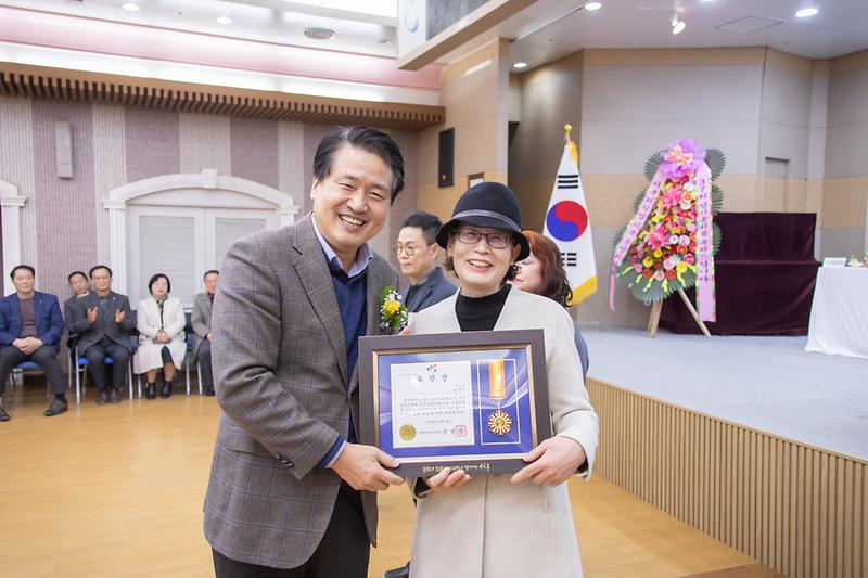 Young-9942.jpg 이미지