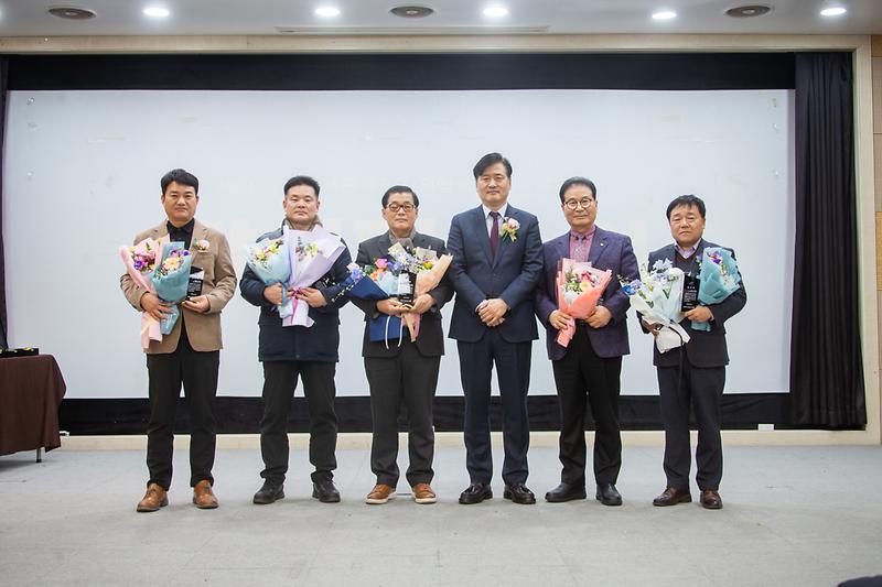 Young-0544.jpg 이미지