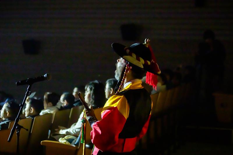 Young-1075.jpg 이미지