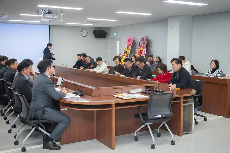 Young-1136.jpg 이미지