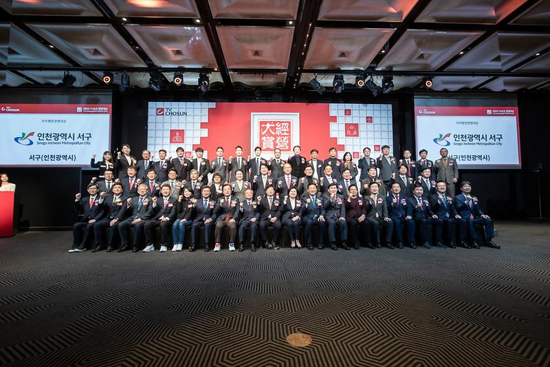 Young-1175.jpg 이미지