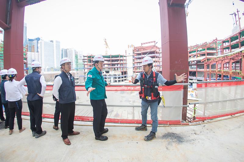 Young-1444.jpg 이미지