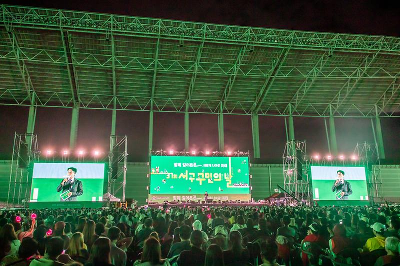 Young-2127.jpg 이미지