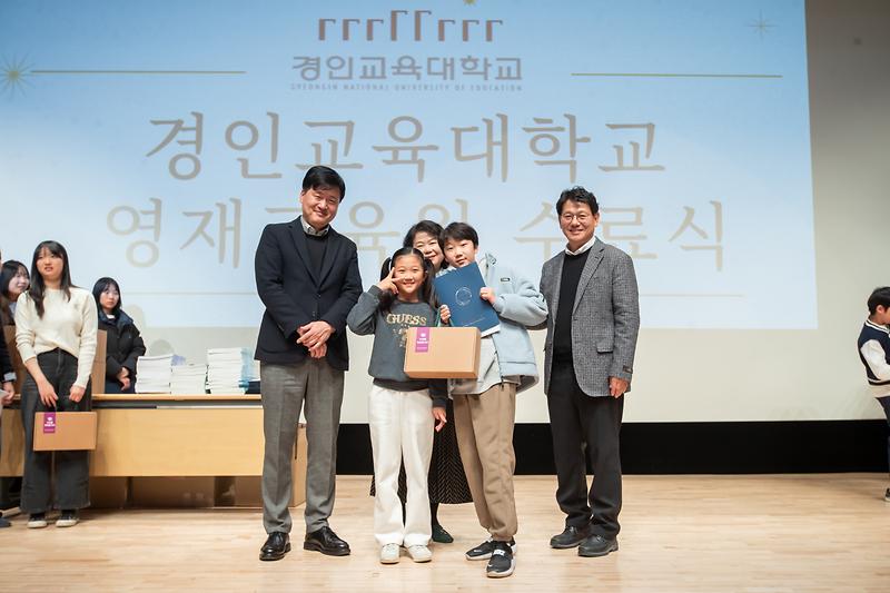 Young-2213.jpg 이미지