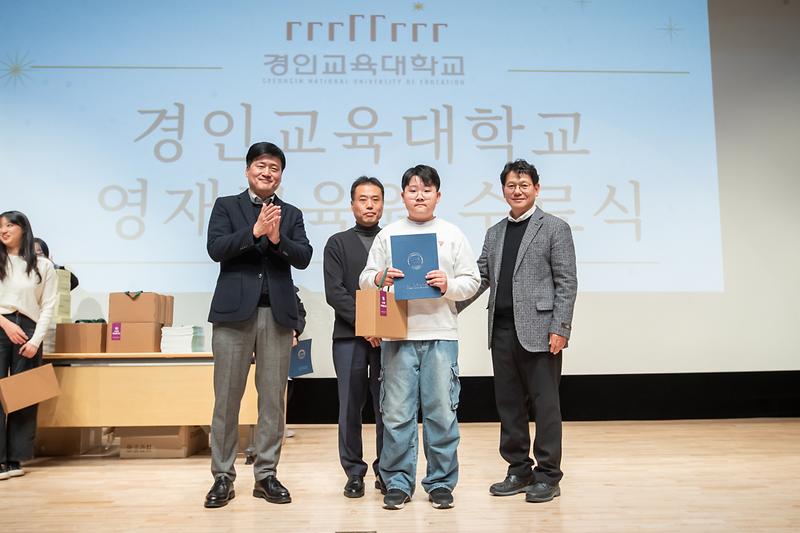 Young-2544.jpg 이미지