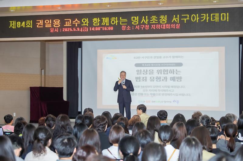 Young-2815.jpg 이미지