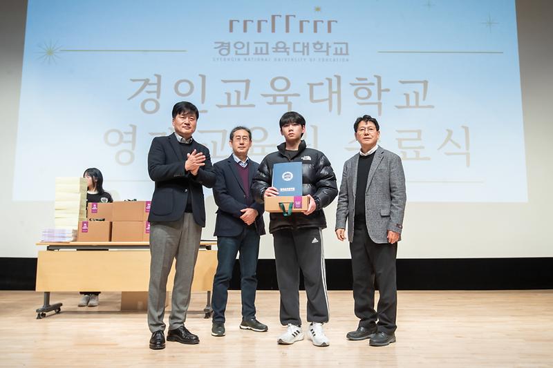 Young-3041.jpg 이미지