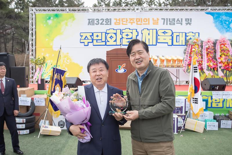 Young-3143.jpg 이미지