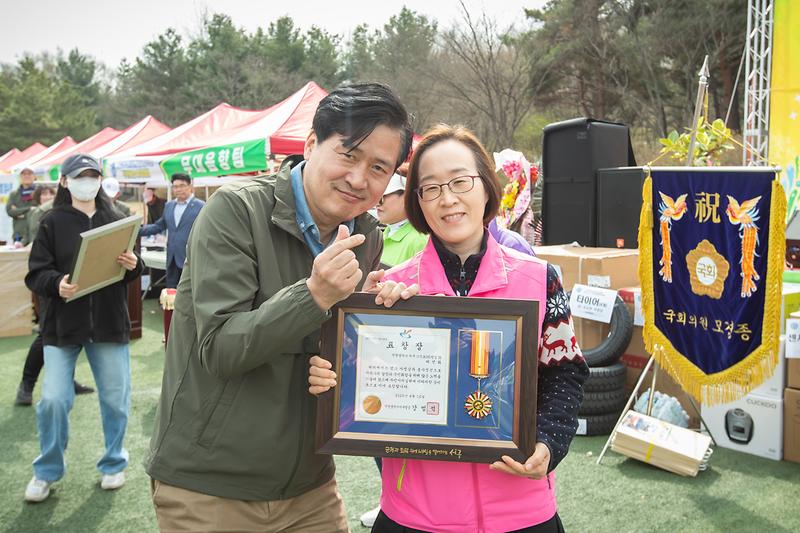 Young-3204.jpg 이미지