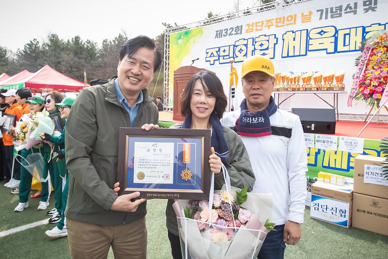 Young-3260.jpg 이미지