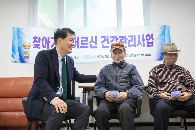 Young-3357.jpg 이미지