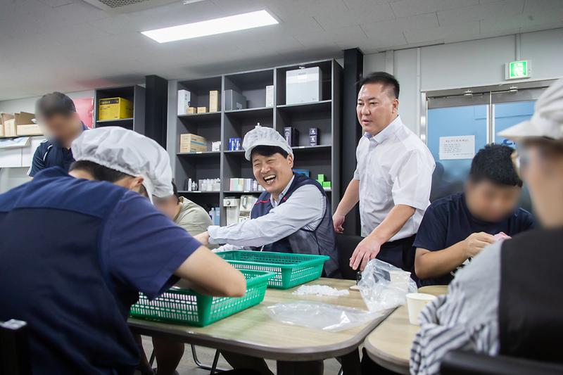 20250918 이온폴리스, 이푸 현장기업인 간담회 사진