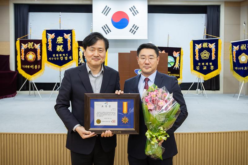 Young-4046.jpg 이미지