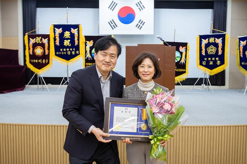 Young-4062.jpg 이미지