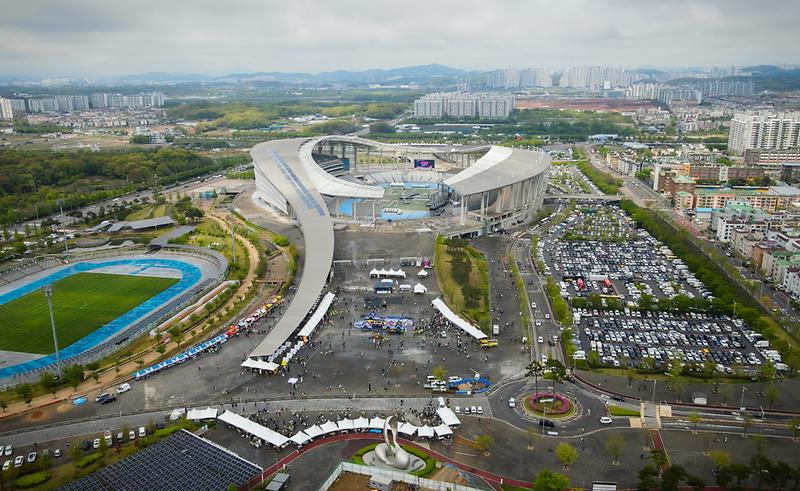 Young-41-2.jpg 이미지