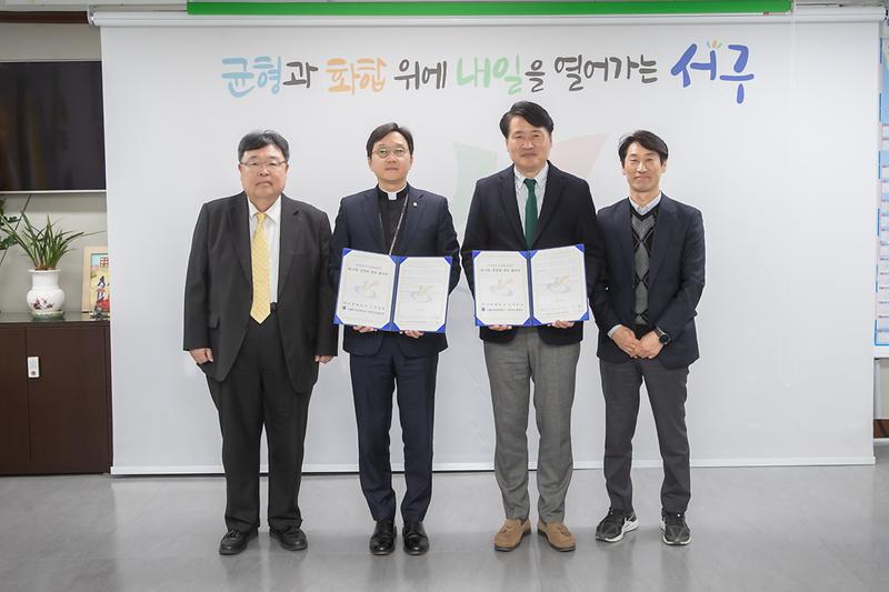 Young-4271.jpg 이미지