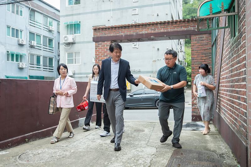 Young-4335.jpg 이미지