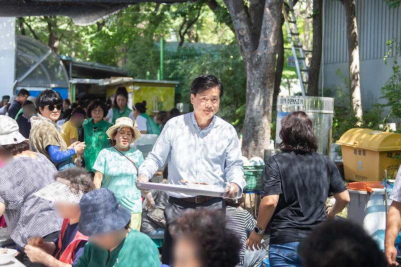 Young-4539.jpg 이미지