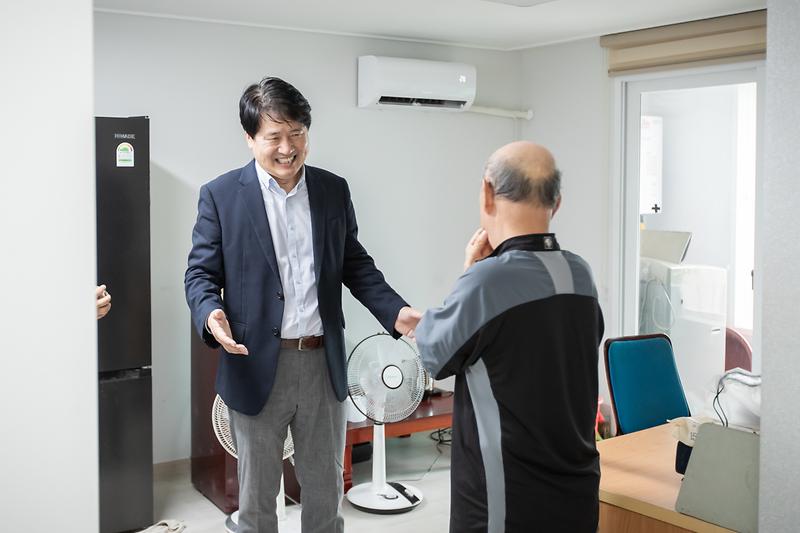 Young-4722.jpg 이미지