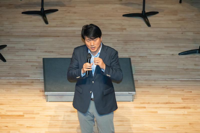 Young-4879.jpg 이미지