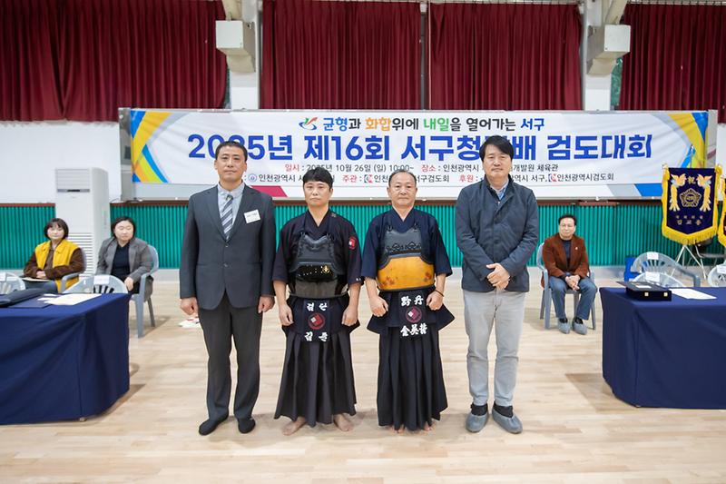 Young-4935.jpg 이미지