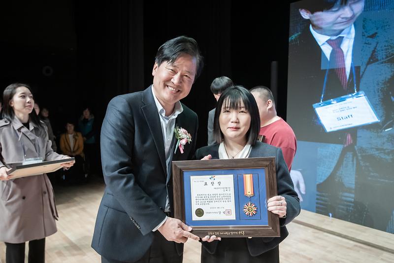 Young-4943.jpg 이미지