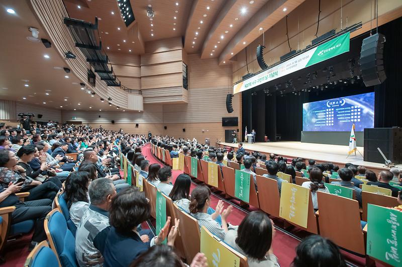 Young-4954.jpg 이미지