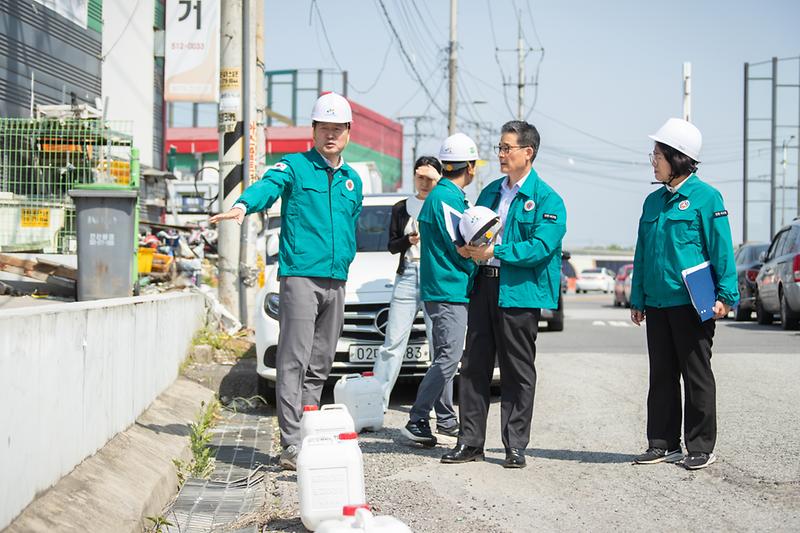 Young-5046.jpg 이미지