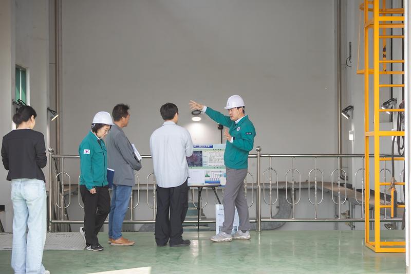 Young-5246.jpg 이미지