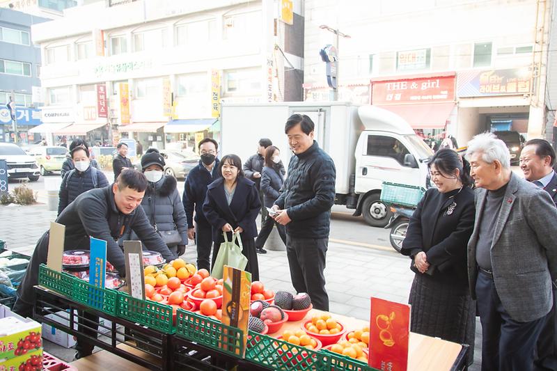 20250121 설 명절맞이 거북시장 방문 사진