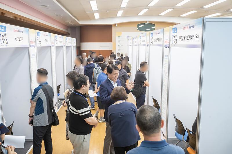 Young-5357.jpg 이미지