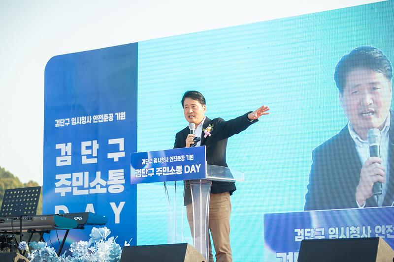 Young-5380.jpg 이미지