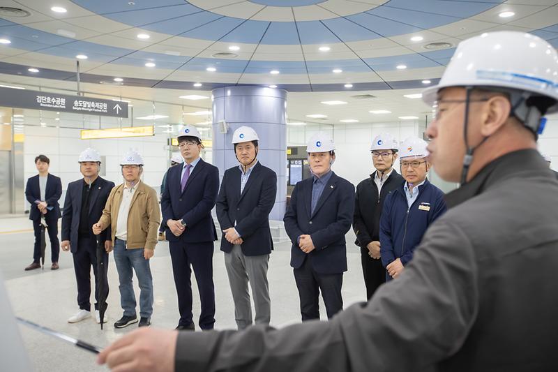 Young-5717.jpg 이미지