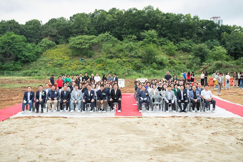 Young-5832.jpg 이미지