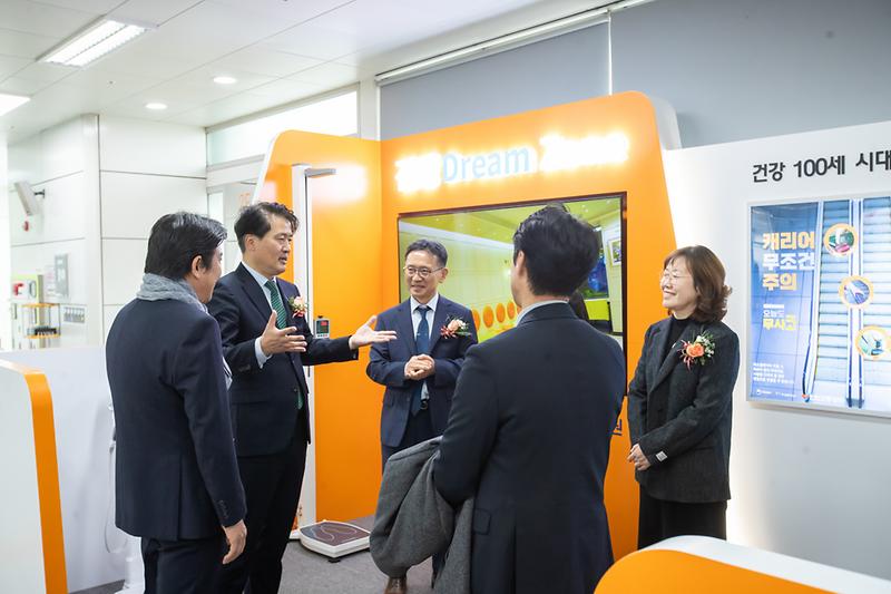 Young-5843.jpg 이미지