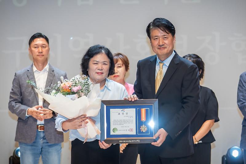 Young-6084.jpg 이미지