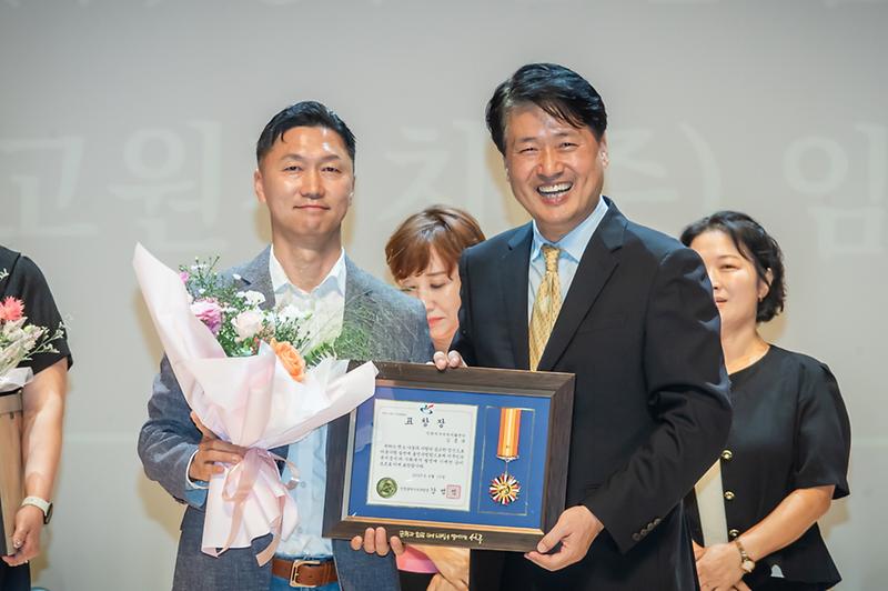 Young-6140.jpg 이미지