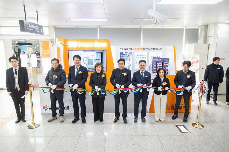 Young-6170.jpg 이미지