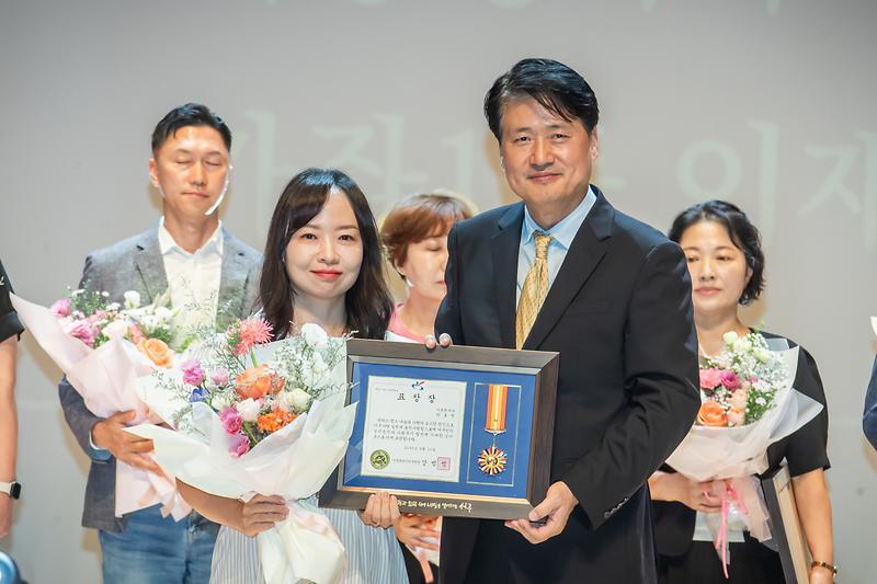 Young-6226.jpg 이미지