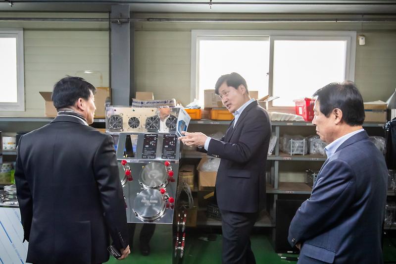 Young-6268.jpg 이미지