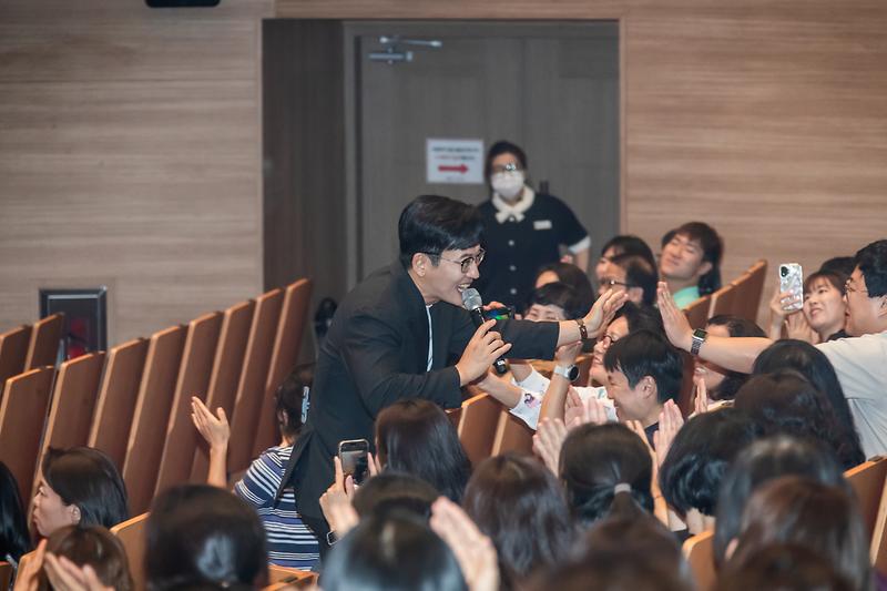 Young-6453.jpg 이미지