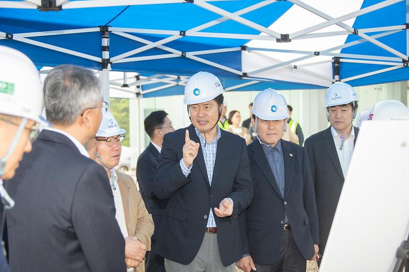 Young-6941.jpg 이미지