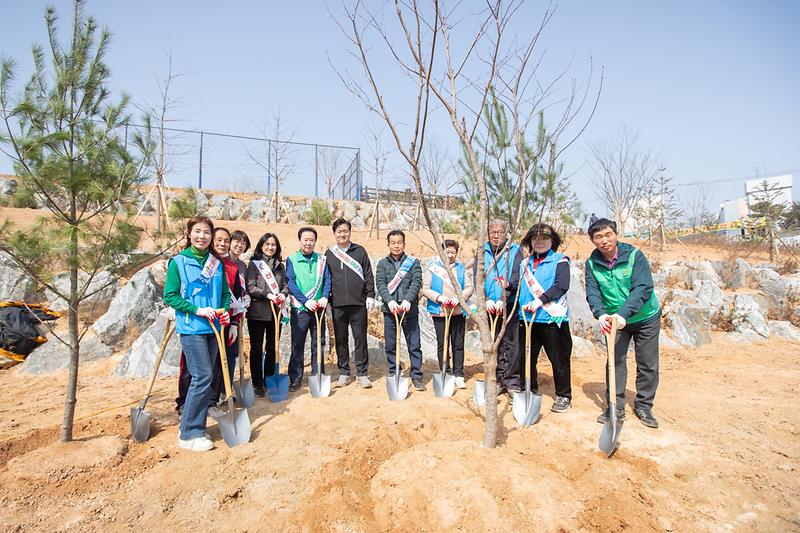 Young-7361.jpg 이미지