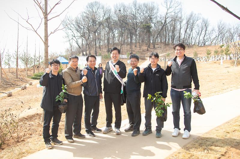 Young-7725.jpg 이미지