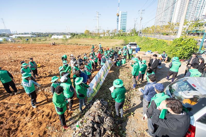 Young-7783.jpg 이미지