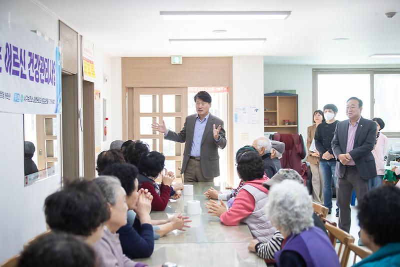 Young-7834.jpg 이미지